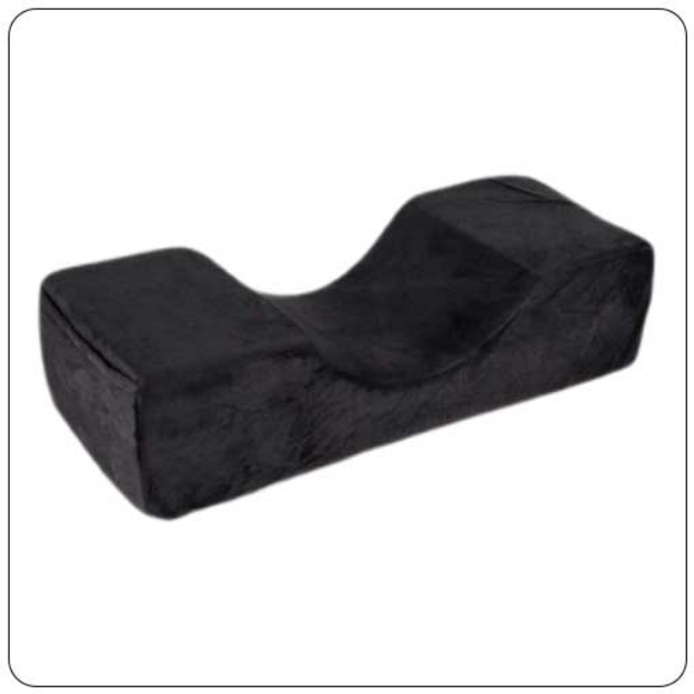 Cosmetic neck pillow