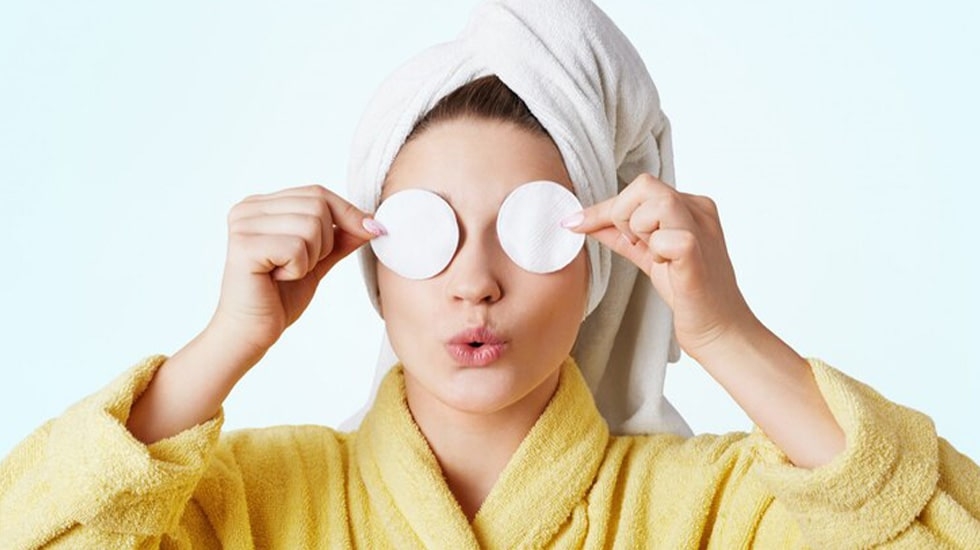 Preventing Eyelash Glue Allergies with Hygiene | Winlash Hygiene tips to prevent eyelash glue allergies | Winlash