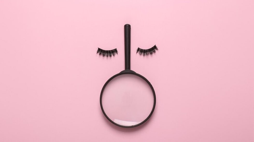 Real Wear Times for Fake Lashes: 12-48 Hours Strips to 8 Weeks Extensions in UAE Climate |winlash How Long Do Glue-On Lashes Last? Comparison of strip lashes, clusters and extensions in humid Dubai weather |winlash