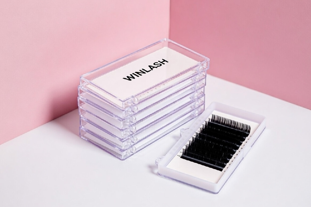 Professional 5-layer transparent eyelash storage box with white lash palettes for sizes 7-16mm